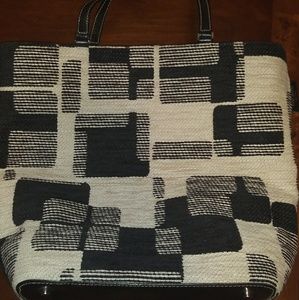 Kate Spade black and cream purse